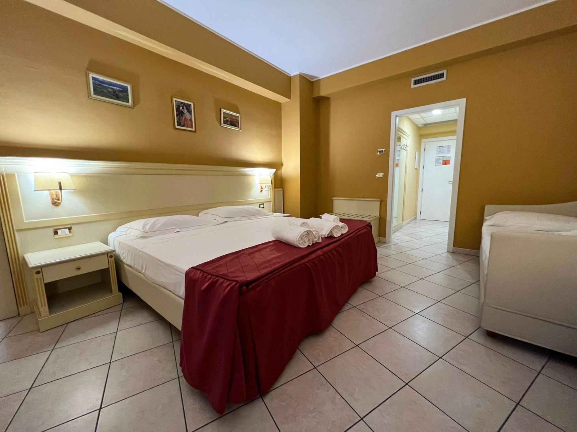 Hotel San Michele ميلاتسو المظهر الخارجي الصورة